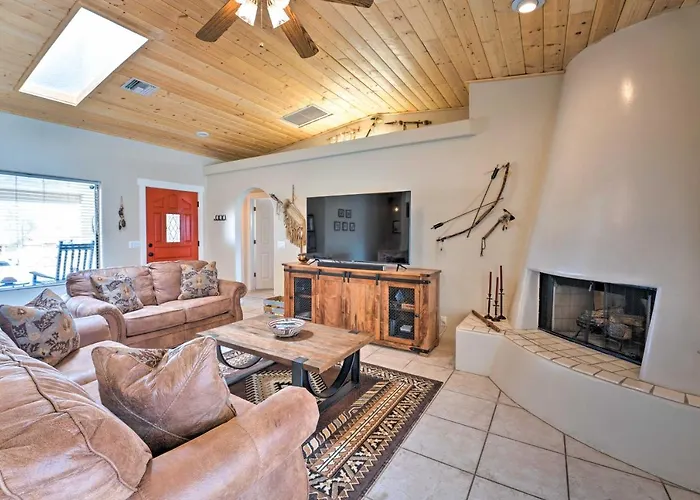 Havasu Home: Heated Pool & Golf Course Views *