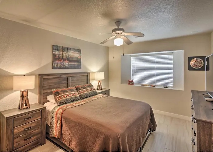 Havasu Home: Heated Pool & Golf Course Views Lake Havasu City