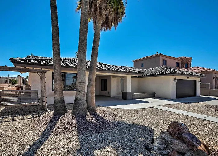 Holiday home Havasu Home: Heated Pool & Golf Course Views *